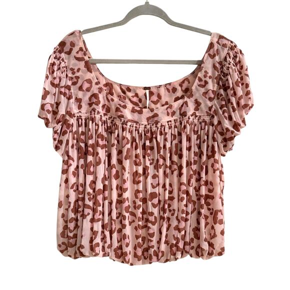 FP Free People Pink Animal Print Black Crop Bubble Hem Blouse Medium Lined - Picture 2 of 7